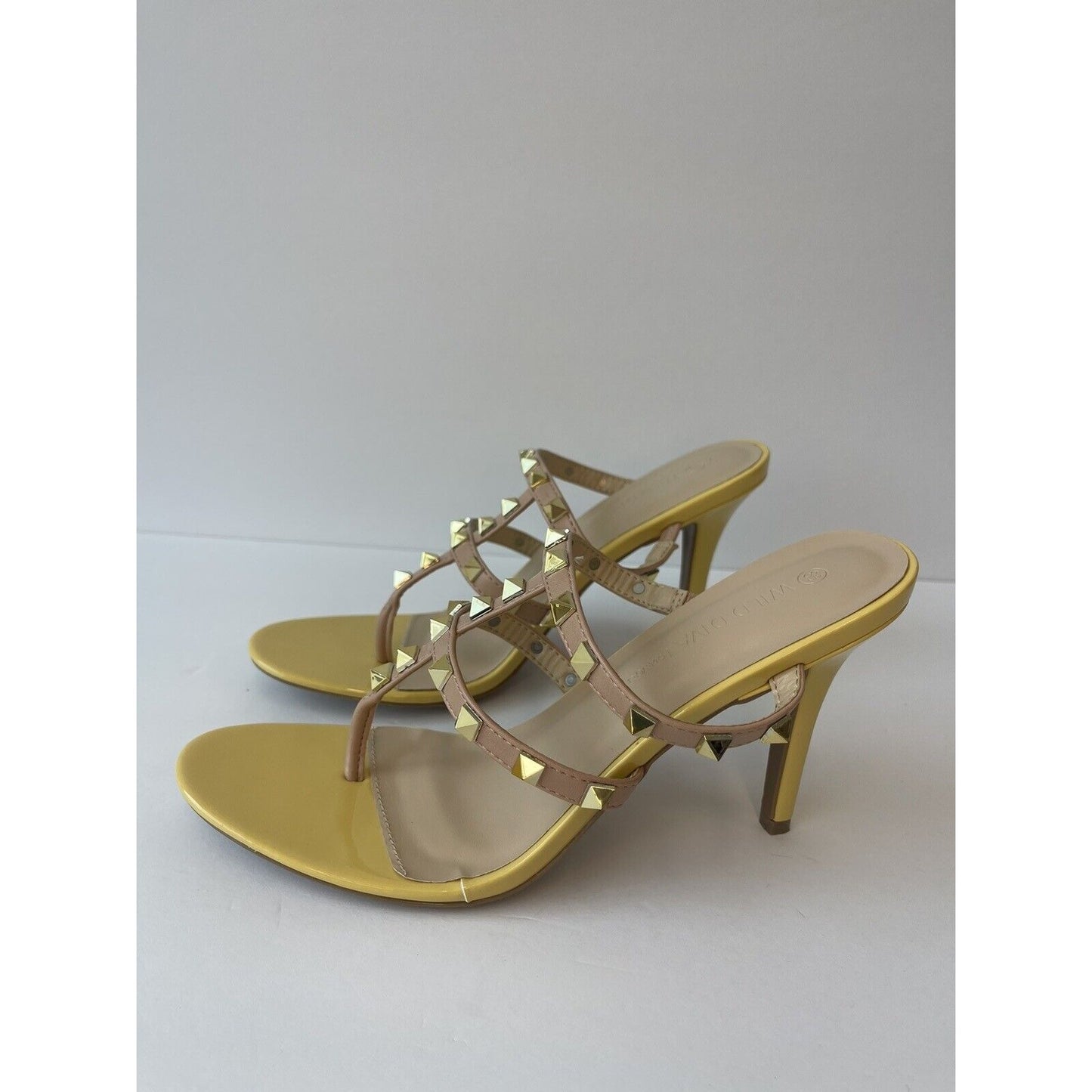 Yellow & Gold Sandals/ Us size 8.5