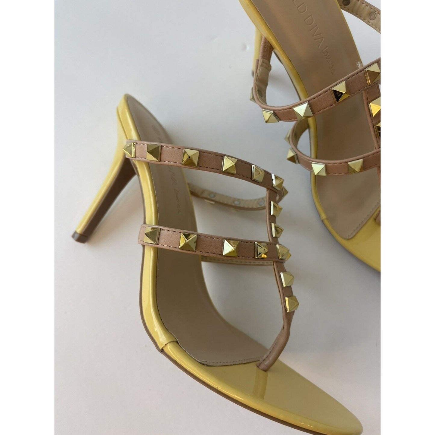 Yellow & Gold Sandals/ Us size 8.5