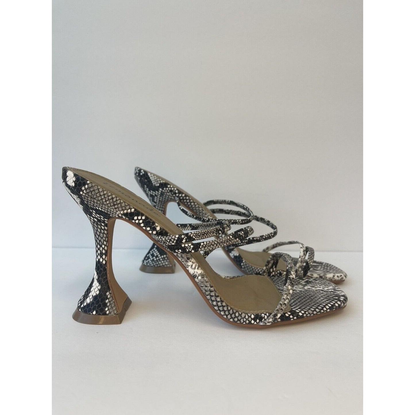 High Heels Sandals/ Snake print/ Size Us 10