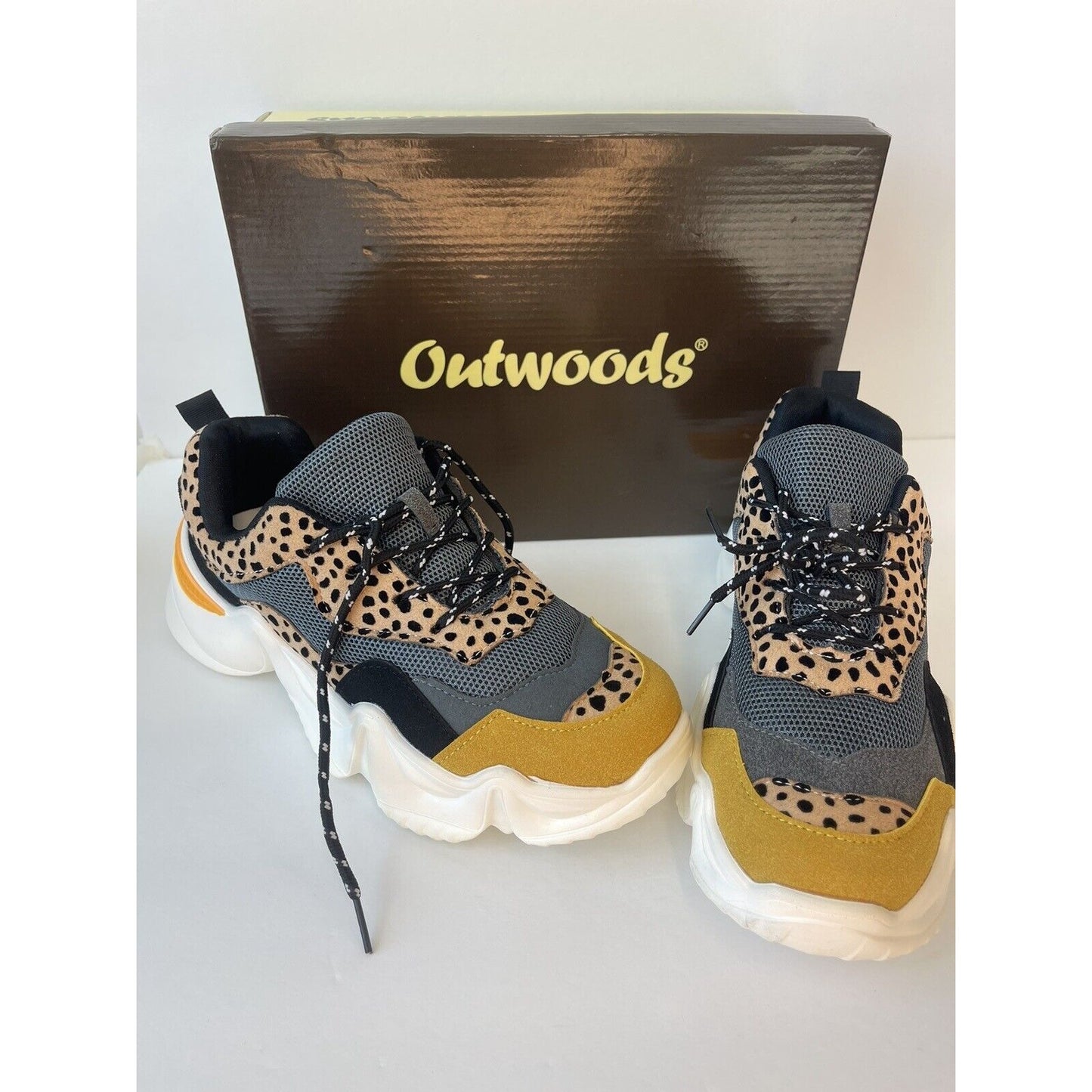 Outwoods Women Sneakers/ Multicolor/ Size Us 10