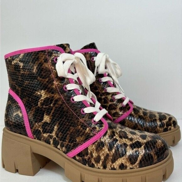 Animal print /fashion boots/ fall boots