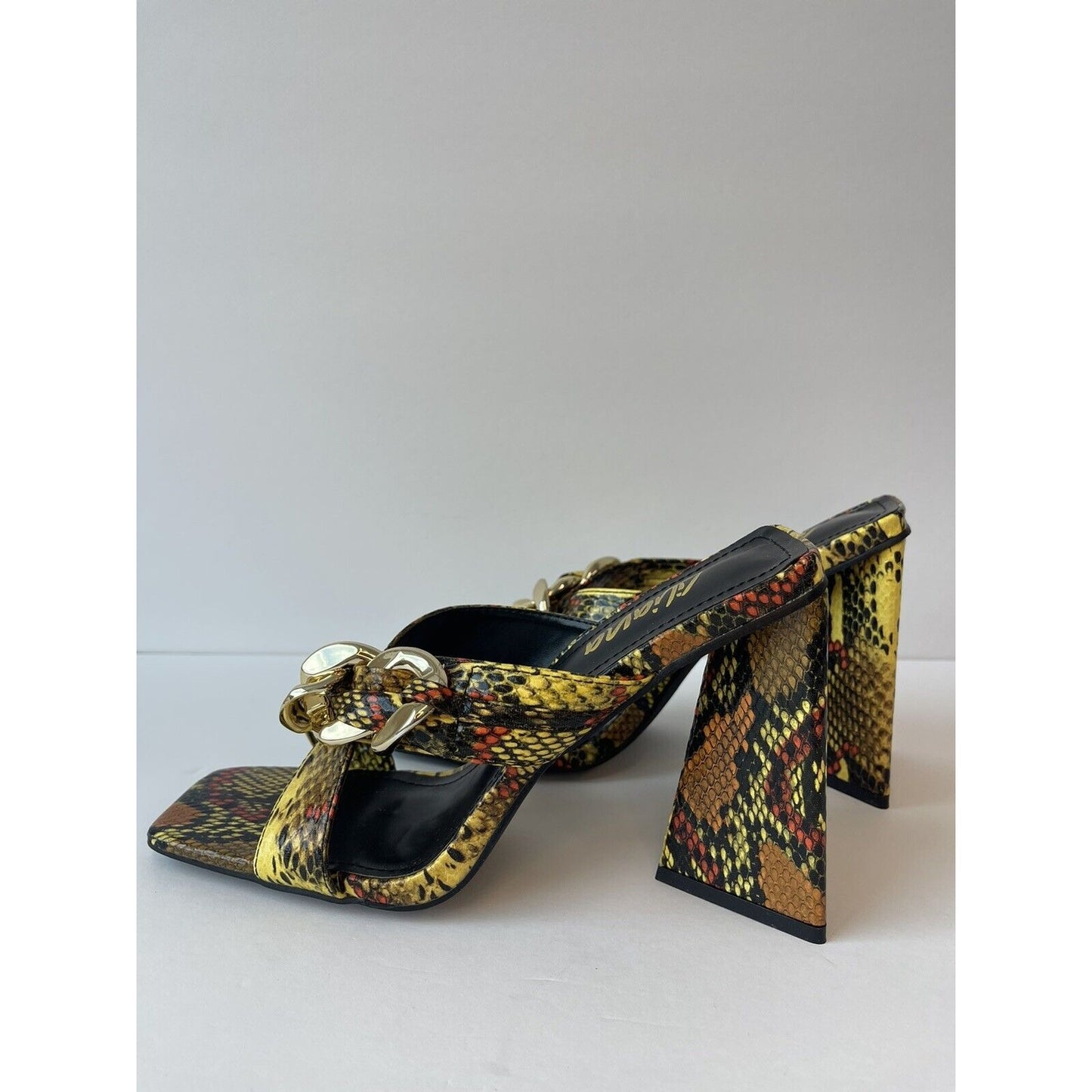 Women high heel / snake & Gold sandals