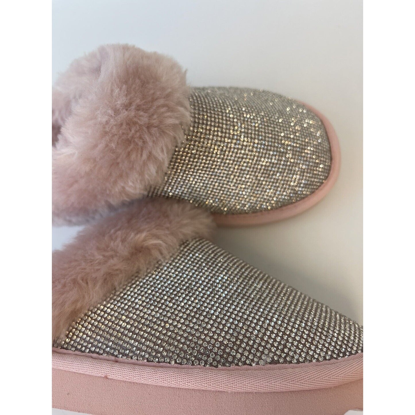 💎Pink & Diamond / Womens Fluffy Sleppers / Size Us 6